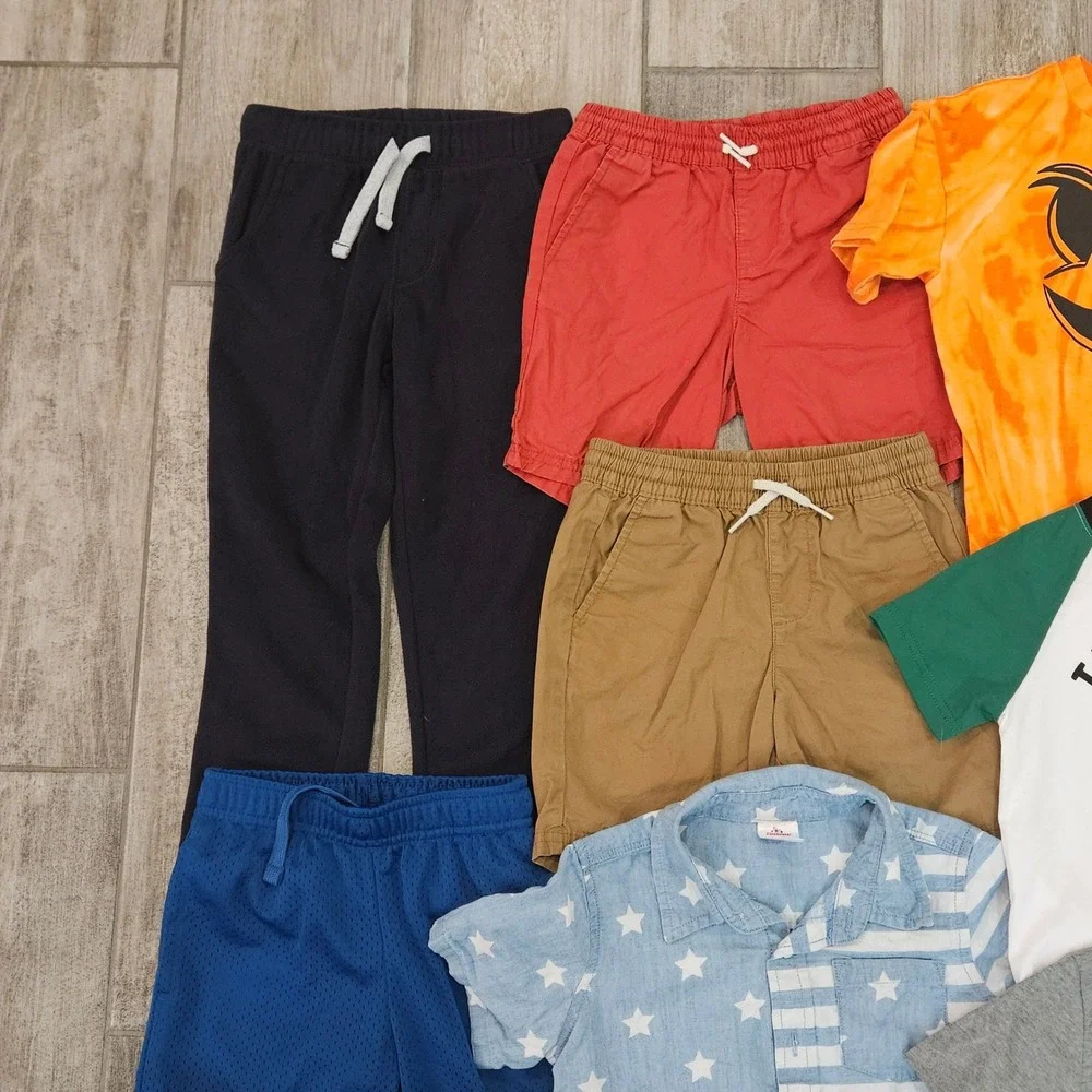 Kids Holiday Clothing Lot of 27 Boys Size 4T 4-5 Halloween Christmas St Patrick‎